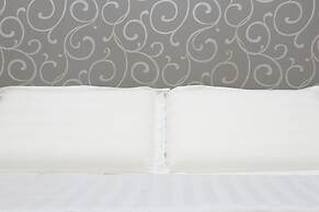 1 Hotel Taman Connaught