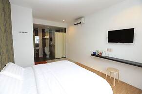 1 Hotel Taman Connaught