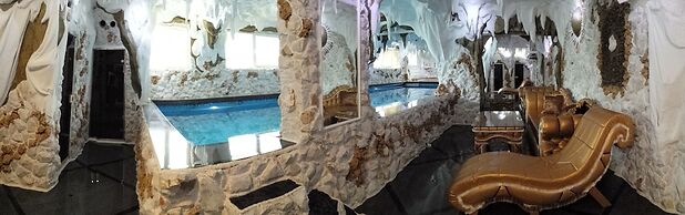 Bali Colosseum Hotel