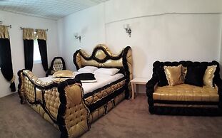 Bali Colosseum Hotel