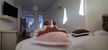 Bali Colosseum Hotel