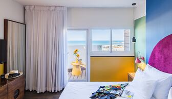 PLAY Seaport Suite Hotel TLV