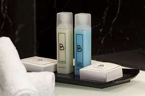 PLAY Seaport Suite Hotel TLV