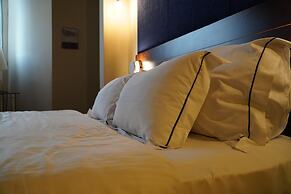 PLAY Seaport Suite Hotel TLV