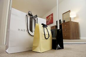 Braid Apartments by Mansley