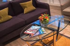 Braid Apartments by Mansley