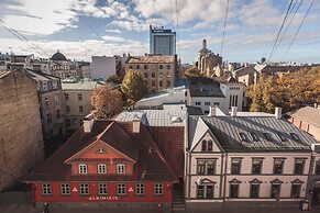 Bearsleys Downtown Apartments