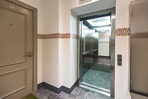 Bearsleys Downtown Apartments