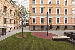 Bearsleys Downtown Apartments