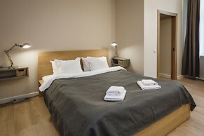 Bearsleys Downtown Apartments