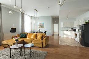 Bearsleys Downtown Apartments