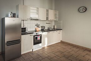 Bearsleys Downtown Apartments