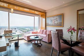 Renaissance Lucknow Hotel