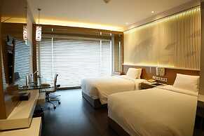 Renaissance Lucknow Hotel