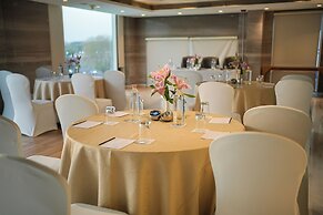 Renaissance Lucknow Hotel