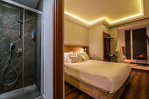 Discovery Hotel