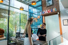 Discovery Hotel
