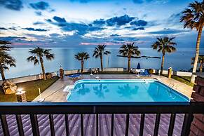 Sun Camero Apartments