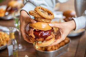 Holiday Inn Manchester - City Centre by IHG