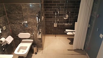 Holiday Inn Manchester - City Centre by IHG