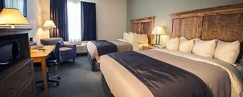 Junction Inn Suites & Conference Center