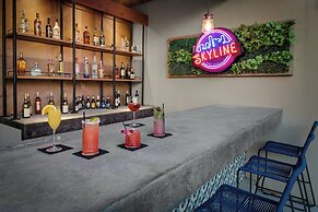 Hotel Indigo Austin Downtown - University by IHG