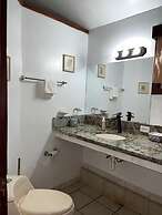 Foster's West Bay Resort