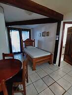 Foster's West Bay Resort