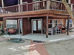 Foster's West Bay Resort