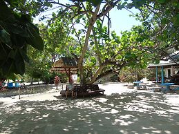 Foster's West Bay Resort