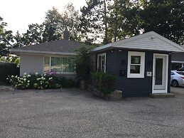 Lake Land Inn