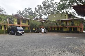 Hotel Santa Ana Liberia Airport