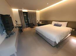 MD HOTEL DONGTAN