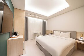 Hound Hotel Gwangju Cheomdan