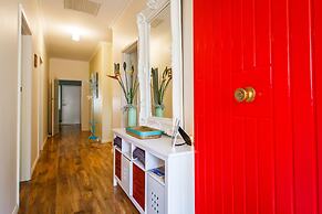 Indulge Homes - 77 Olive