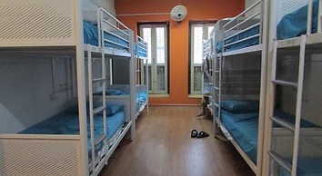 MKS Backpackers Hostel - Dalhousie Lane