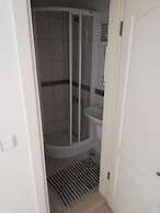 Side Garden Residence