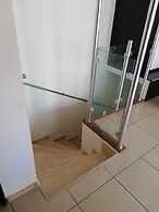 Side Garden Residence