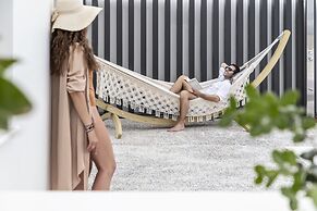 The Sand Suites - Adults Only