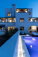 The Sand Suites - Adults Only