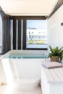 The Sand Suites - Adults Only