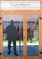 Marina Mielno z widokiem na Jezioro