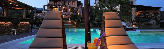 Iakovakis Suites & Spa