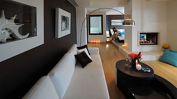 Iakovakis Suites & Spa