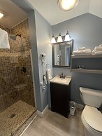 Harbour Square Suites