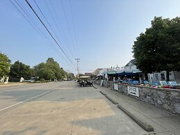 Harbour Square Suites