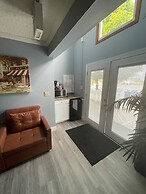 Harbour Square Suites