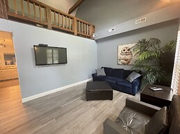 Harbour Square Suites