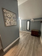 Harbour Square Suites