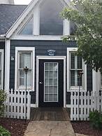 Harbour Square Suites